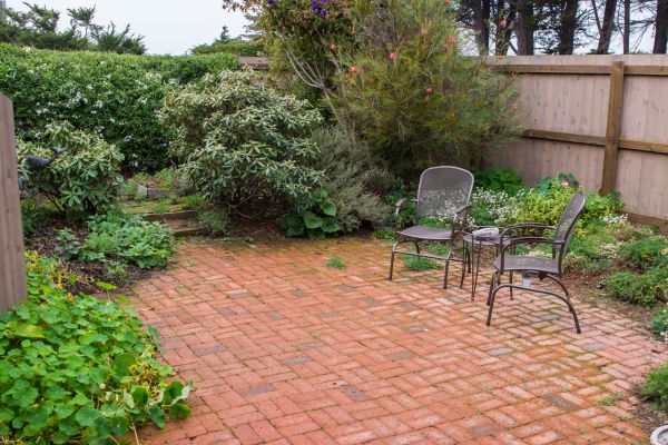 Brick Patio Repair in Hamilton