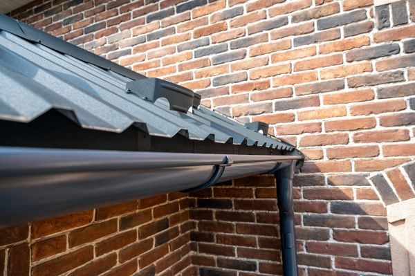 Brick Veneer Siding Installation in Hamilton
