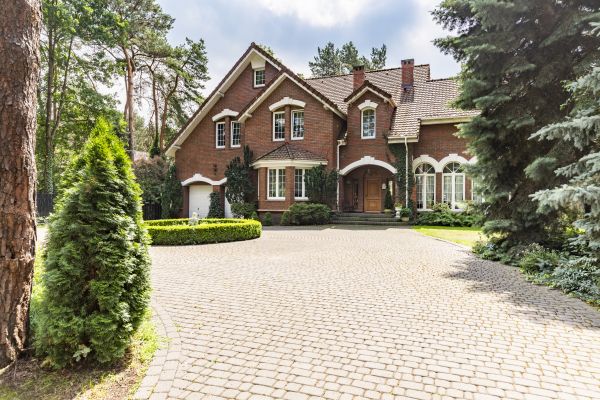 Driveway Brick Repair in Hamilton