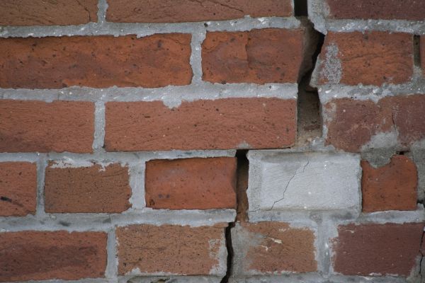 House Tuckpointing in Hamilton