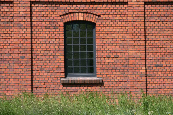 Brick Siding Service in Hamilton